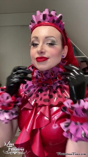 New Skirt And Accessories - FetiliciousFans